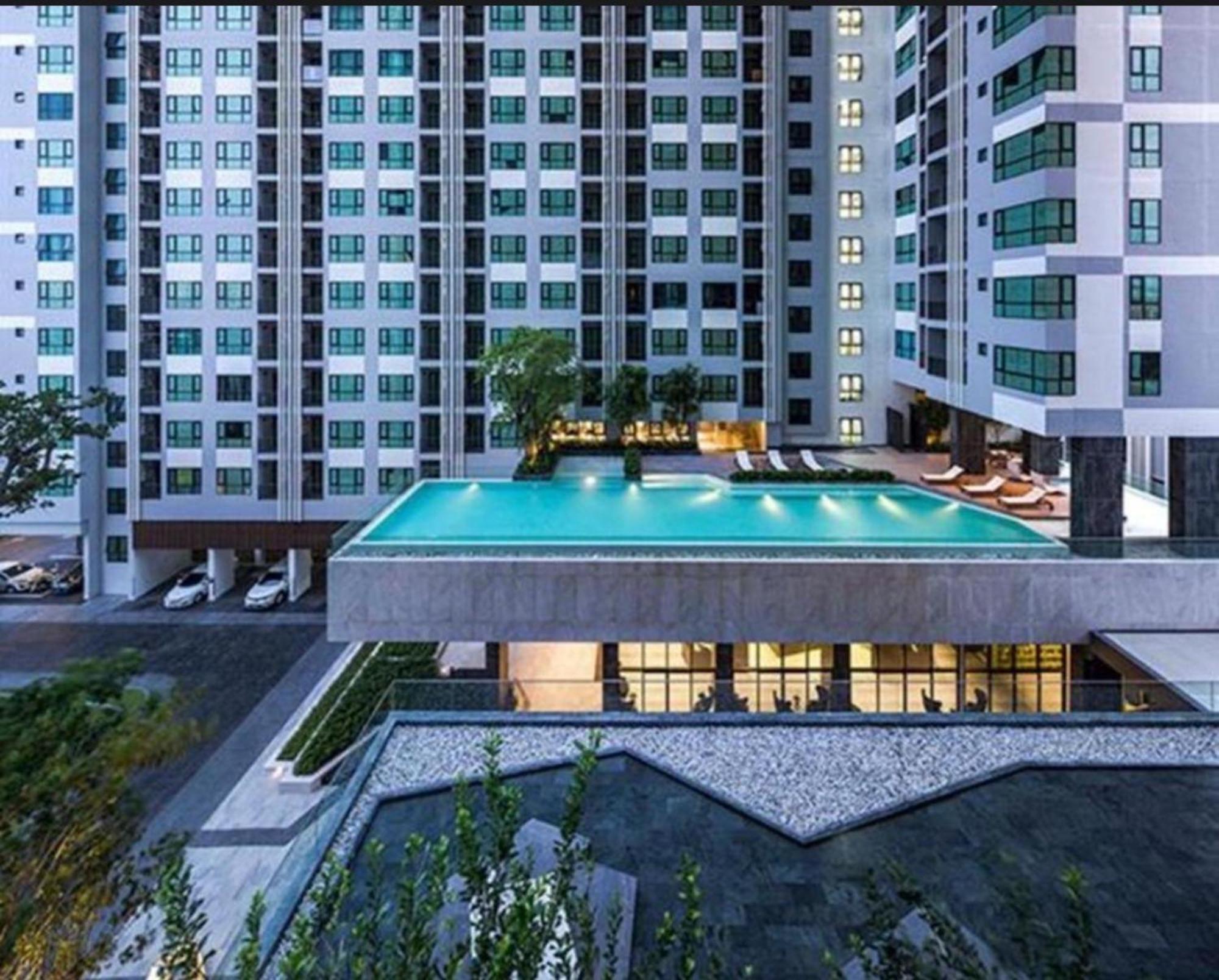 The Base Central Pattaya By Mickey מראה חיצוני תמונה